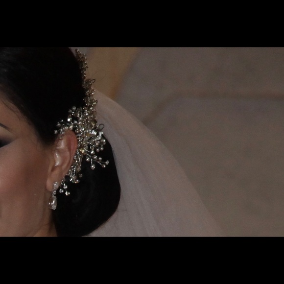 Beautiful headpiece - Picture 5 of 7